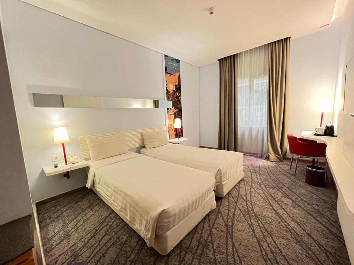 Luminor Hotel Metro Indah - Bandung By Wh Cicadas Exterior photo