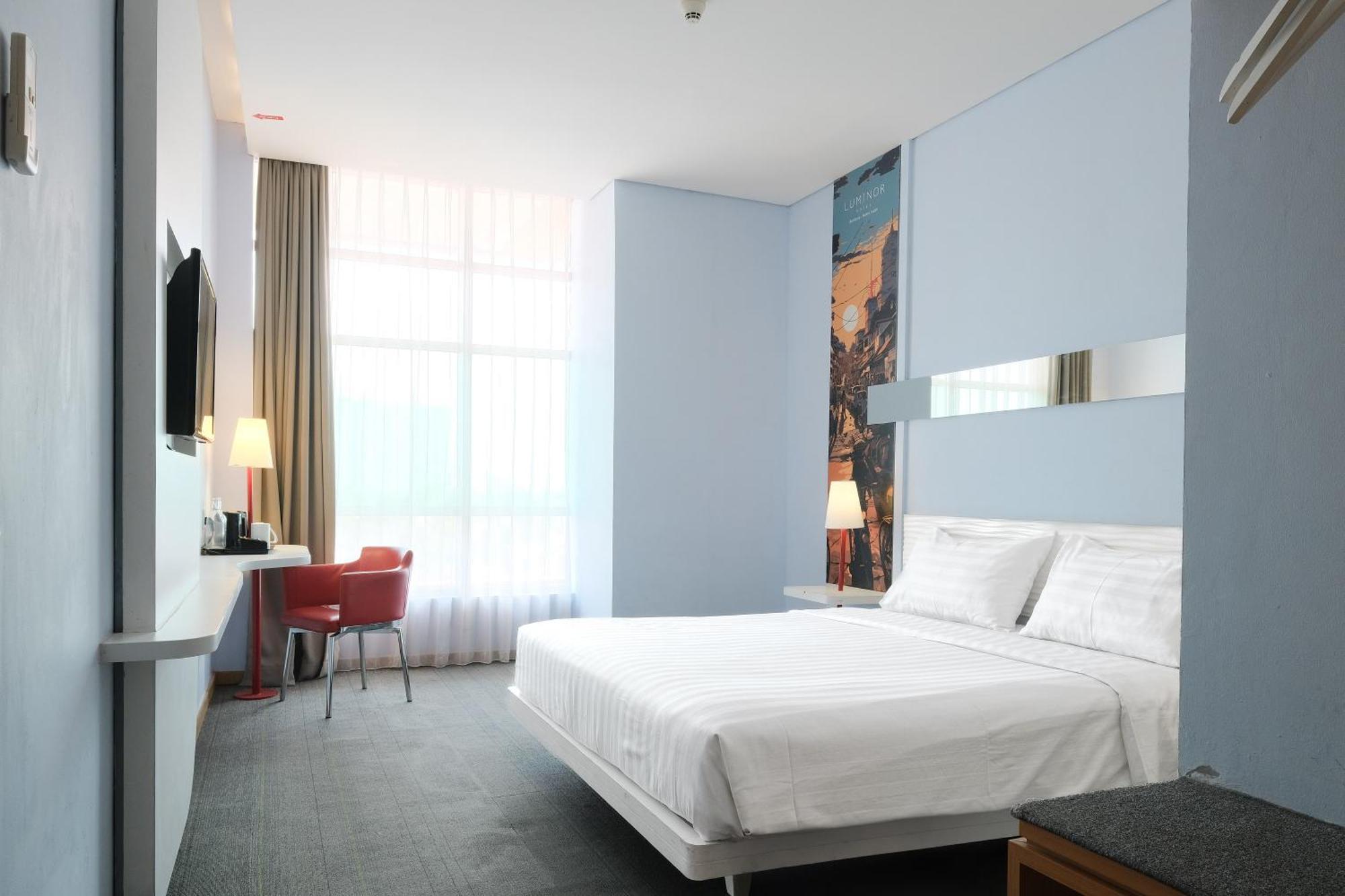 Luminor Hotel Metro Indah - Bandung By Wh Cicadas Exterior photo